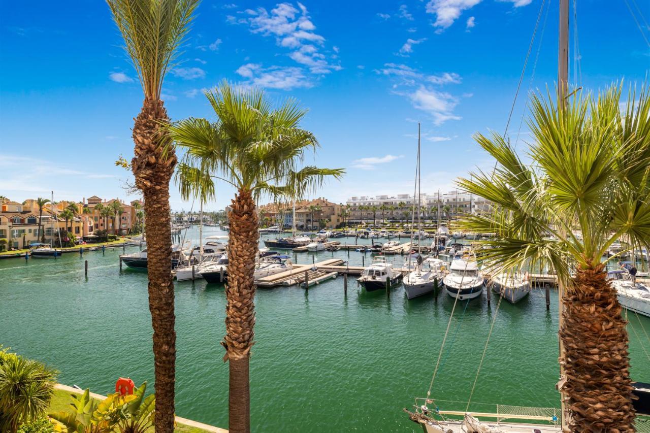 Luxury Penhouse, Sotogrande Marina - Located In An Exclusive Island Of The Marina 아파트 외부 사진